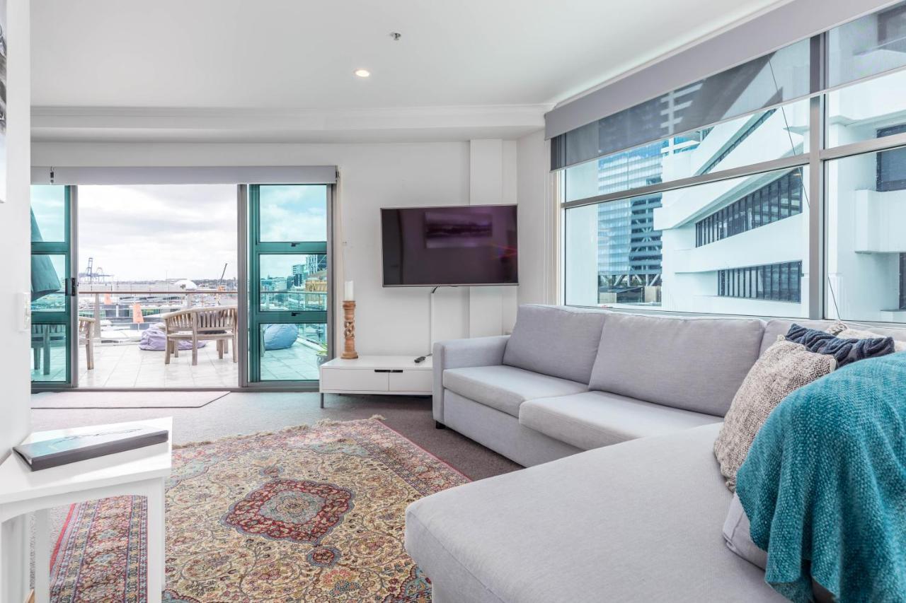 Stunning Waterfront Location With Huge Balcony! Apartman Auckland Kültér fotó
